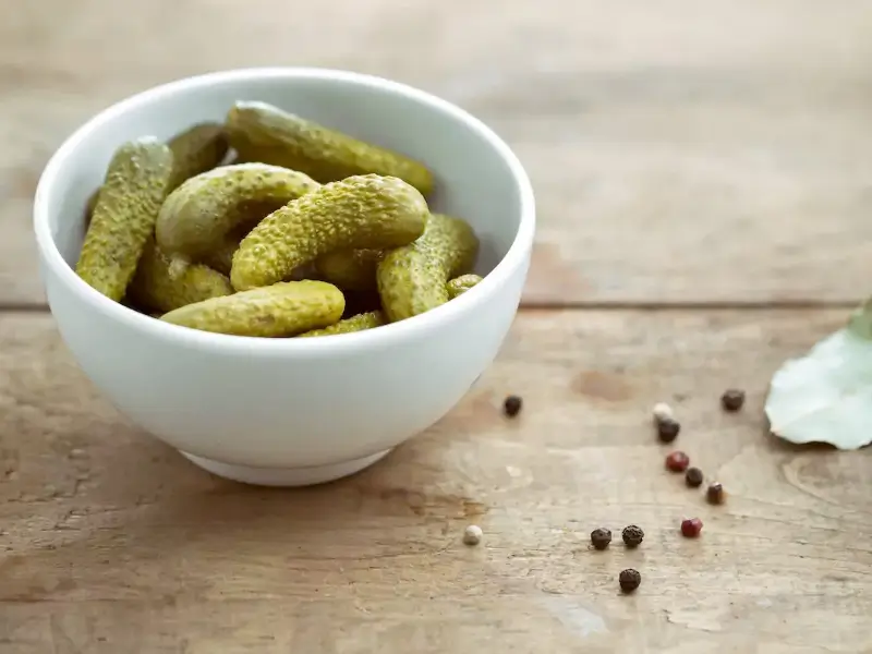 cornichons-entiers